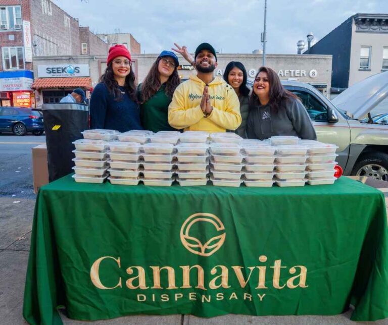 food donation by cannavita to astoria food pantry